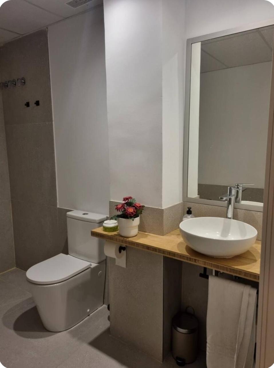 Loft Taronja Ruzafa-Parque Central Валенсия Екстериор снимка